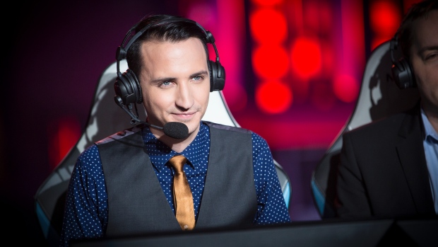 Na foto, Montecristo, ex-caster da Riot que falou sobre bets no LoL em 2025