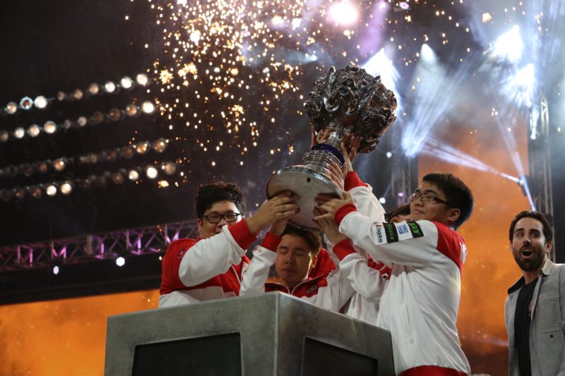 Relembre os campeões do Mundial de League of Legends