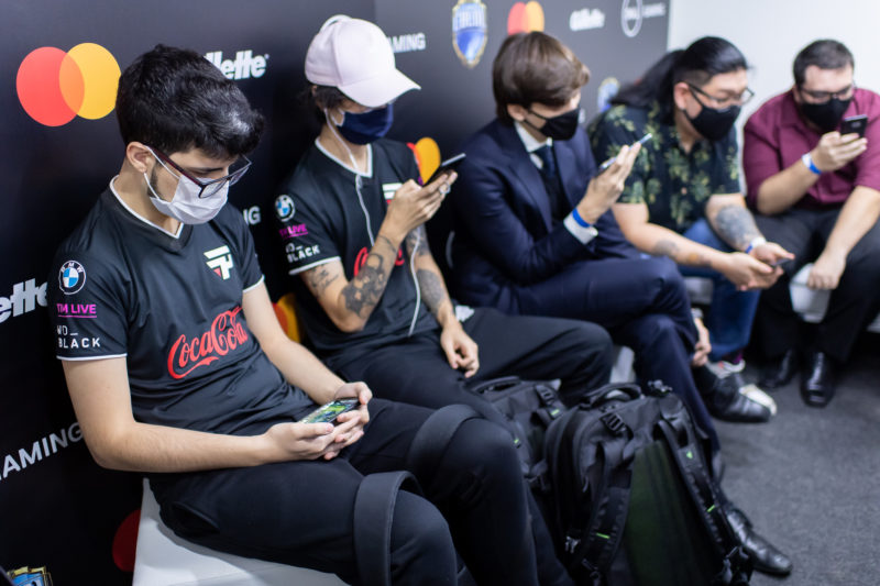 Robo e Tinowns na preparação para a final do CBLOL em 2020