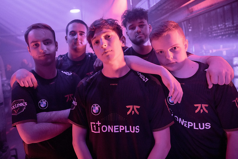 Imagem da Fnatic, equipe vice-campeã do Masters de VALORANT em 2021