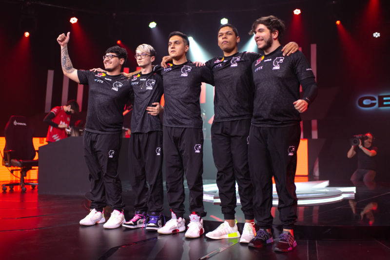 Imagem do time da FURIA no CBLOL 2022