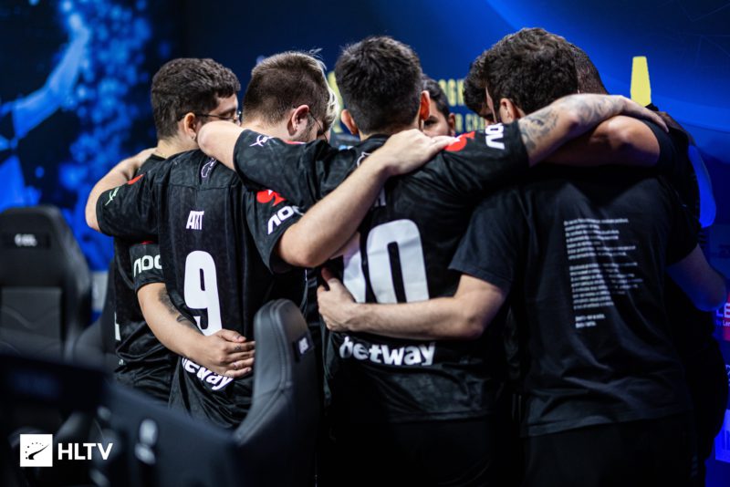 Foto do time da FURIA na IEM Cologne 2022