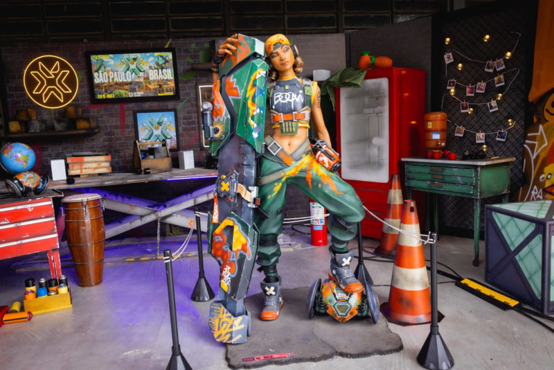 Estátua da Raze em tamanho real fará parte do carnaval do Lock In
