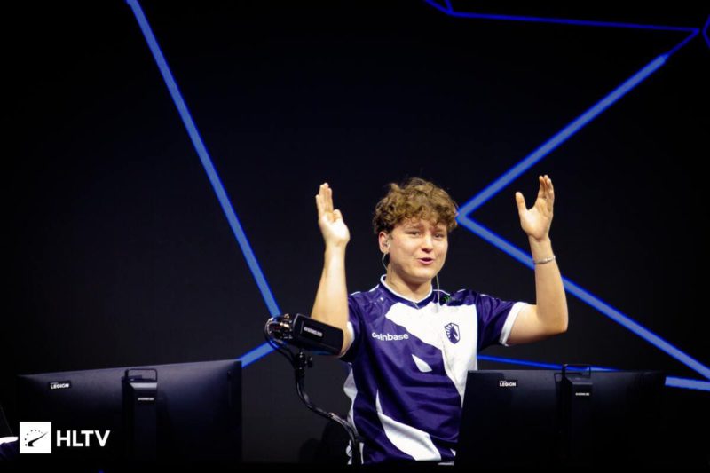 yekindar durante a iem katowice 2023