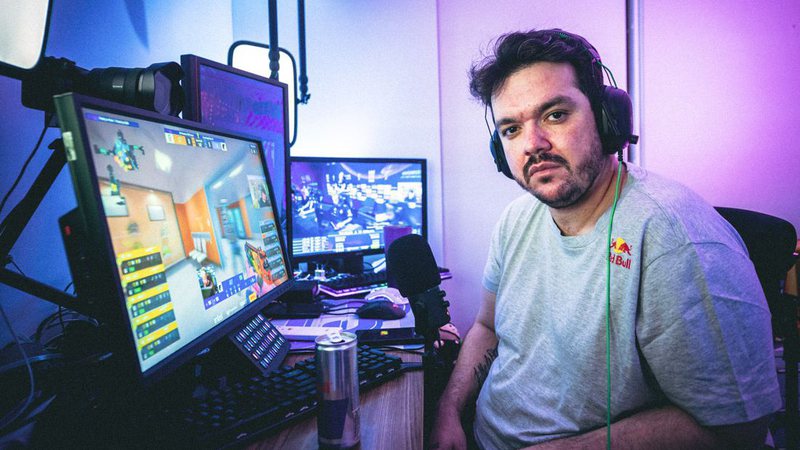 Gaules, Coringa e Paulinho o LOKO estão entre os streamers mais