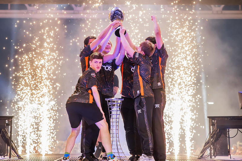 image of Fnatic, grand champion of Masters Tokyo