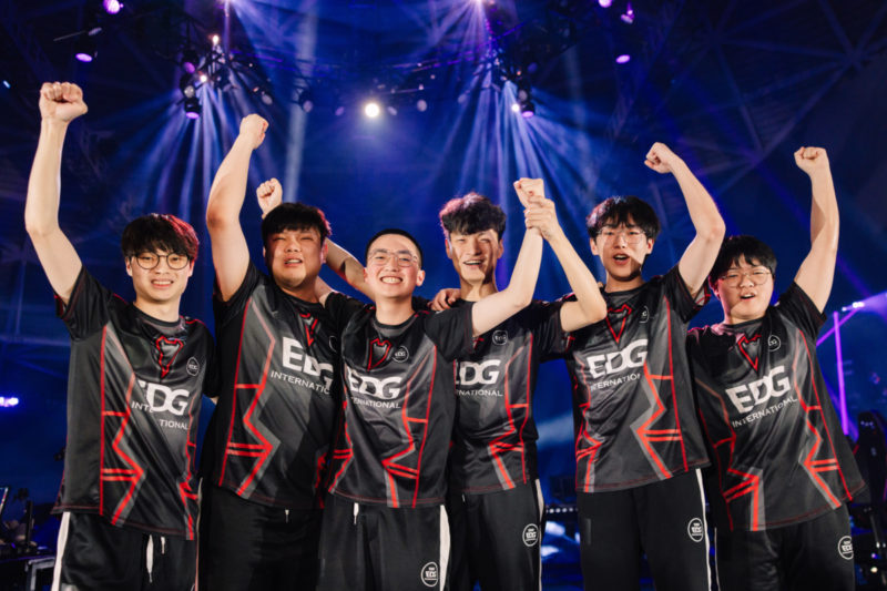 Imagem do time da EDG no Champions 2023 para representar a China no VALORANT