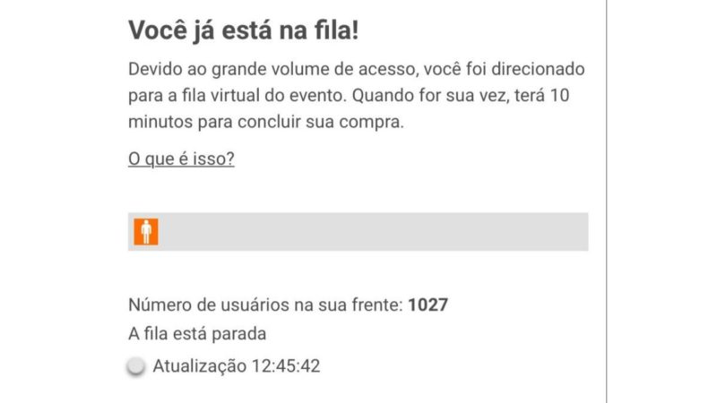 Fila de venda dos ingressos do Game Changers