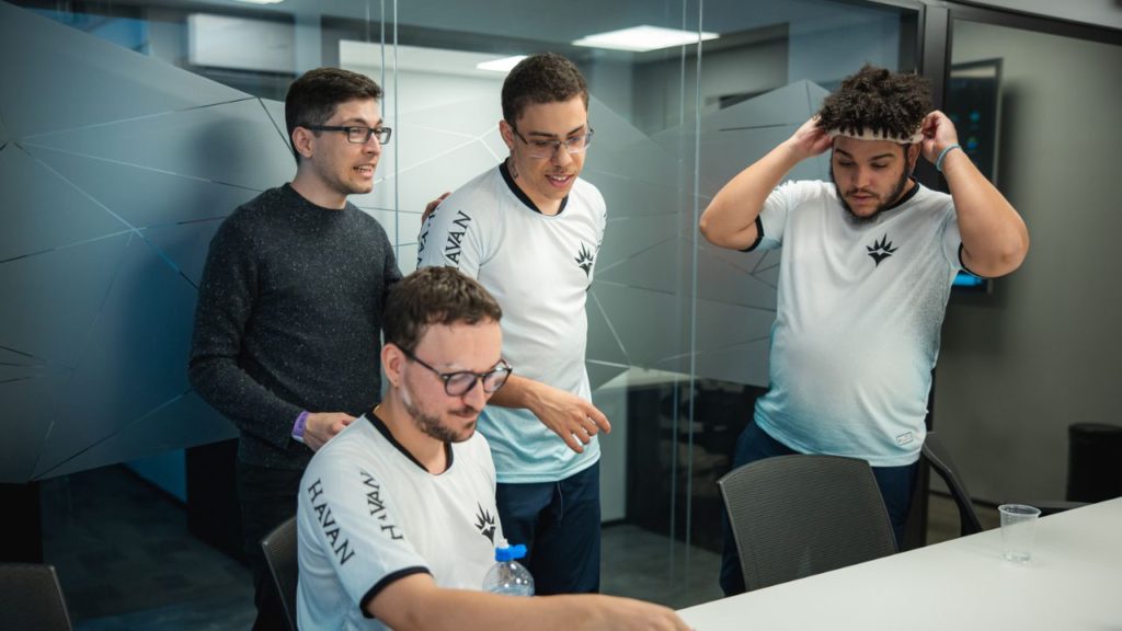 Cblol Dois Times Lutam Pela Ltima Vaga Nos Playoffs Mais Esports