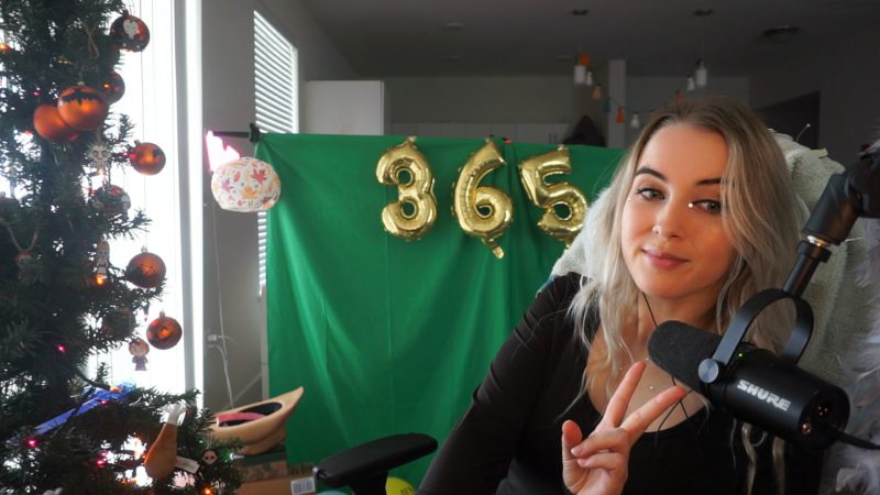 Foto da streamer EmilyCC na live mais longa da história da Twitch