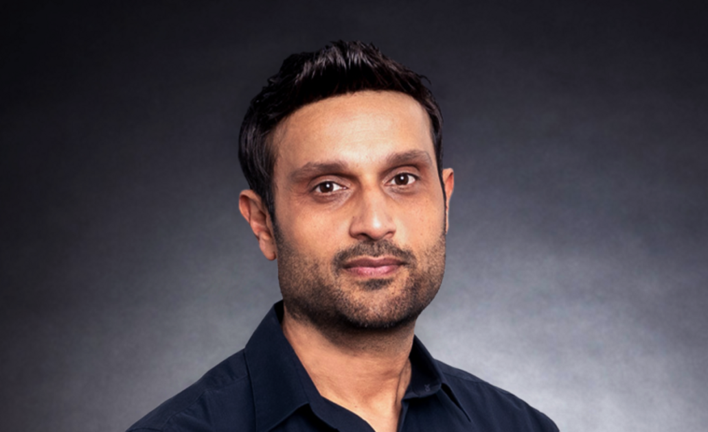 Foto de Dylan Jadeja, CEO da Riot.