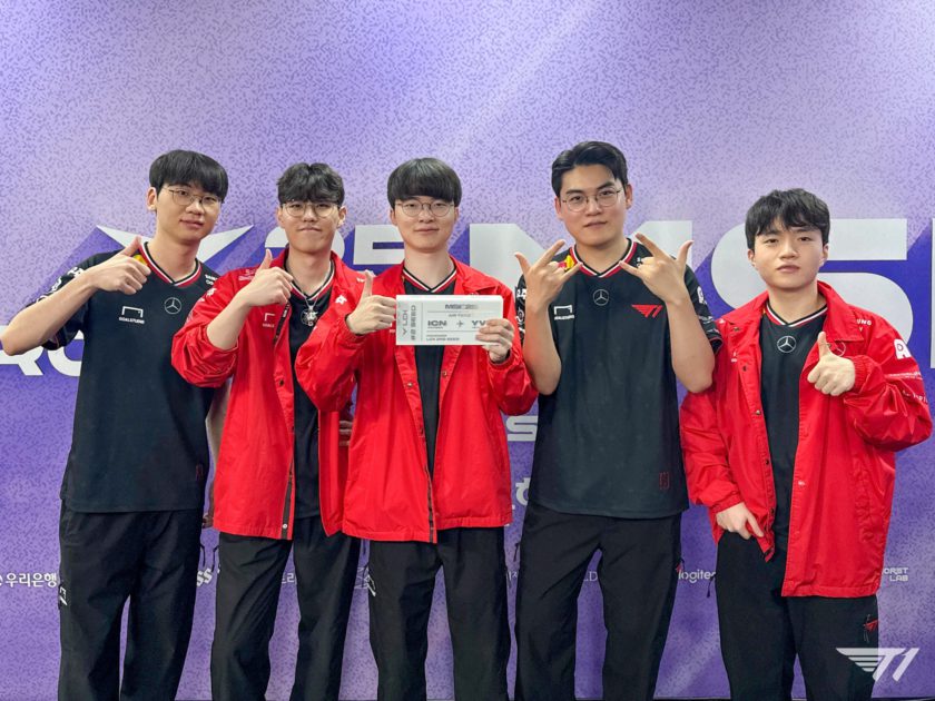 Imagem do time de LoL da T! com o ticket para o MSI 2025