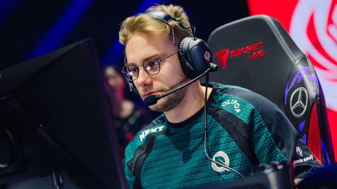 Foto do Inspired, jungler da Flyquest, no MSI 2025