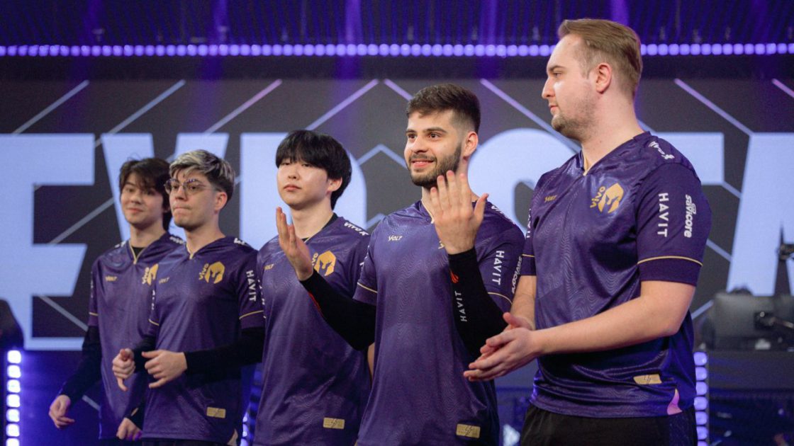 Na foto, a Vivo Keyd Stars no 3º split da LTA Sul 2025