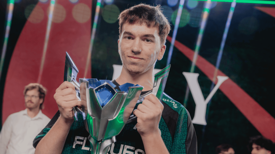 Foto de Gakgos, top laner da Flyquest.