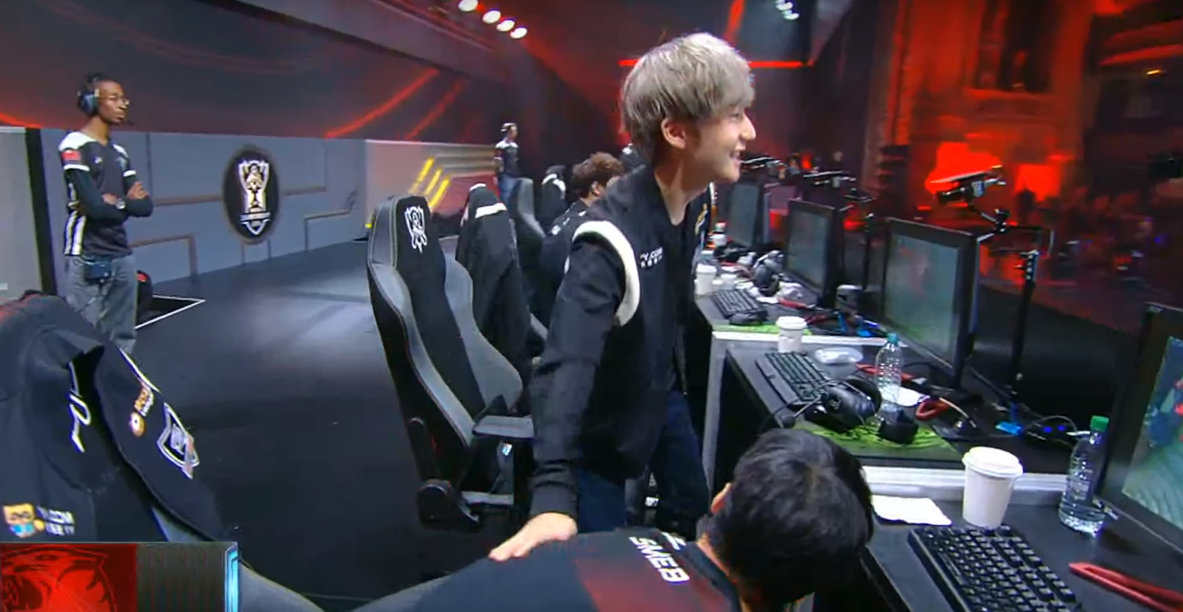 Destaque no Mundial de LoL, Peanut deixa a Rox Tigers e acerta com a SKT