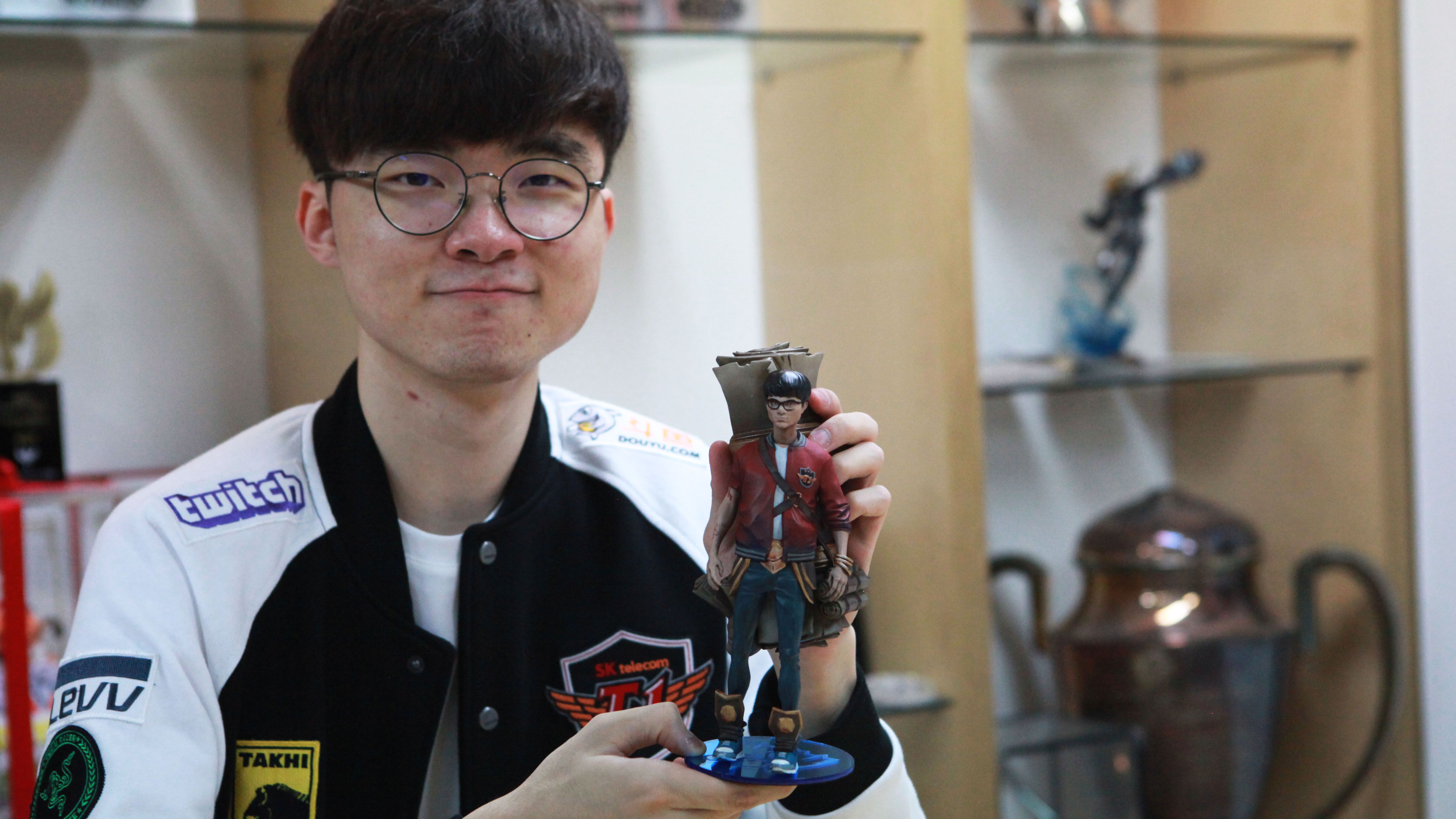 League of Legends': Batendo recordes, Faker estreia na Twitch.tv - ESPN