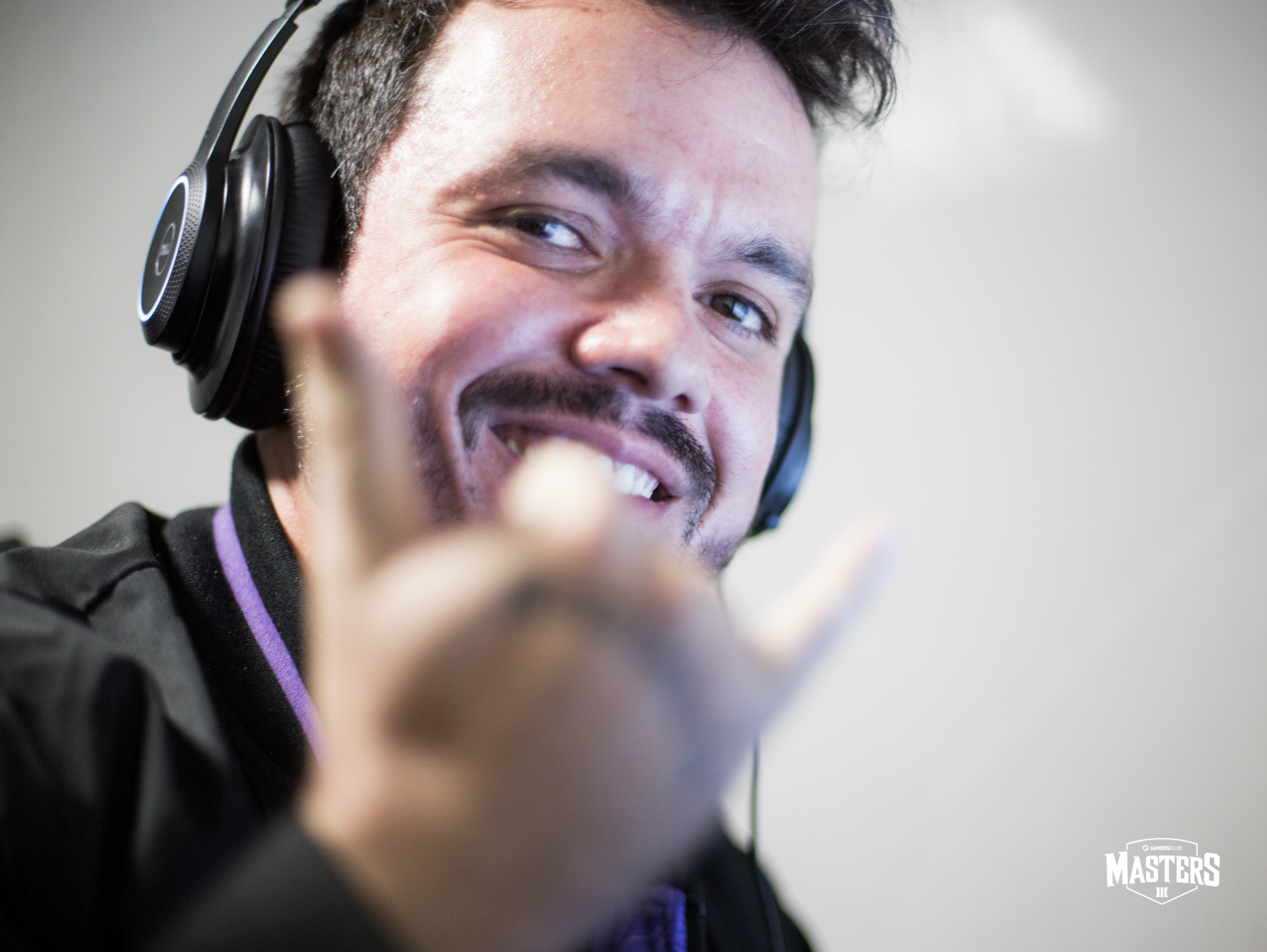 Gaules bate recorde brasileiro na Twitch em partida pelo mundial de CS:GO