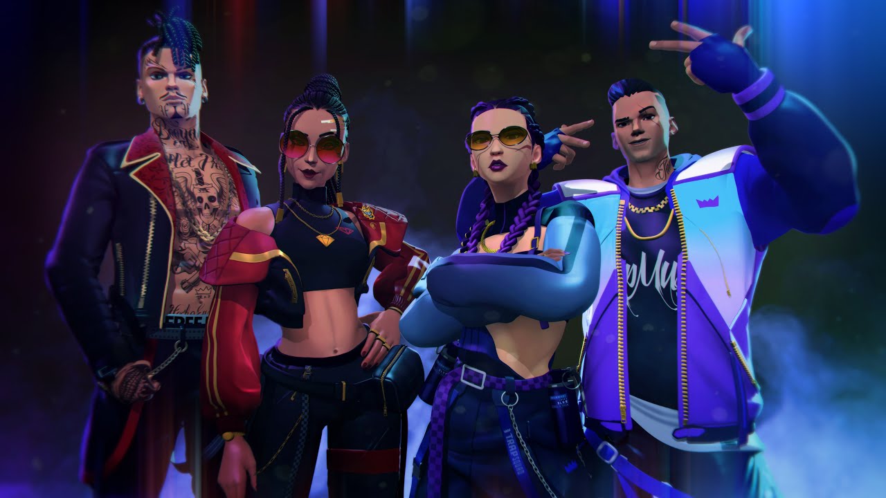 Garena Free Fire - Esse é pra quem não abre mão do outfit nem na hora de  subir capa! 🥵 Códigos Quentes tá na área com Conjunto e Mochila Playba,  curtiram? 😎