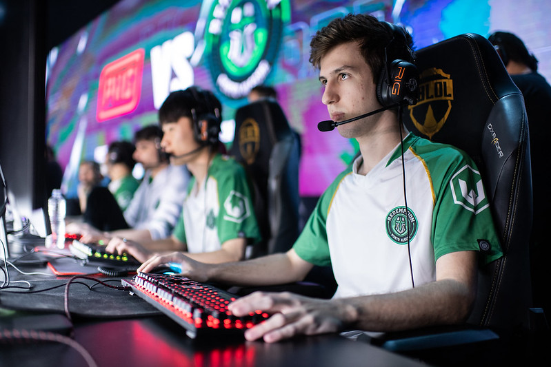 LCS 2024: Shopify anuncia elenco com Bvoy e Flanalista - Mais Esports