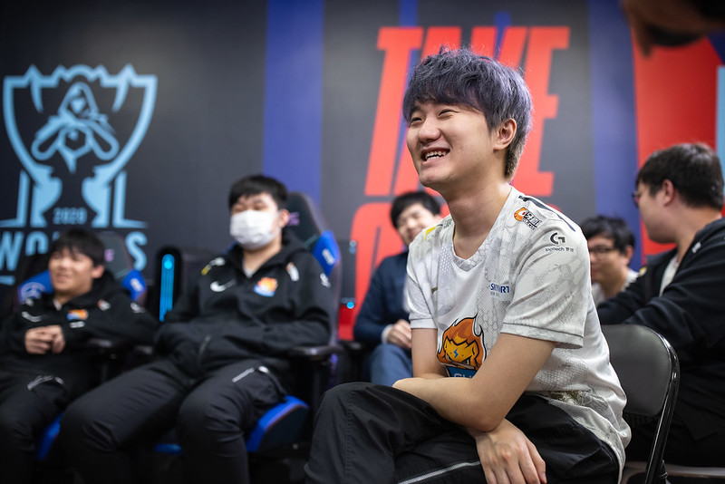 Mundial de LoL 2020: Suning e DAMWON fazem decisão neste sábado