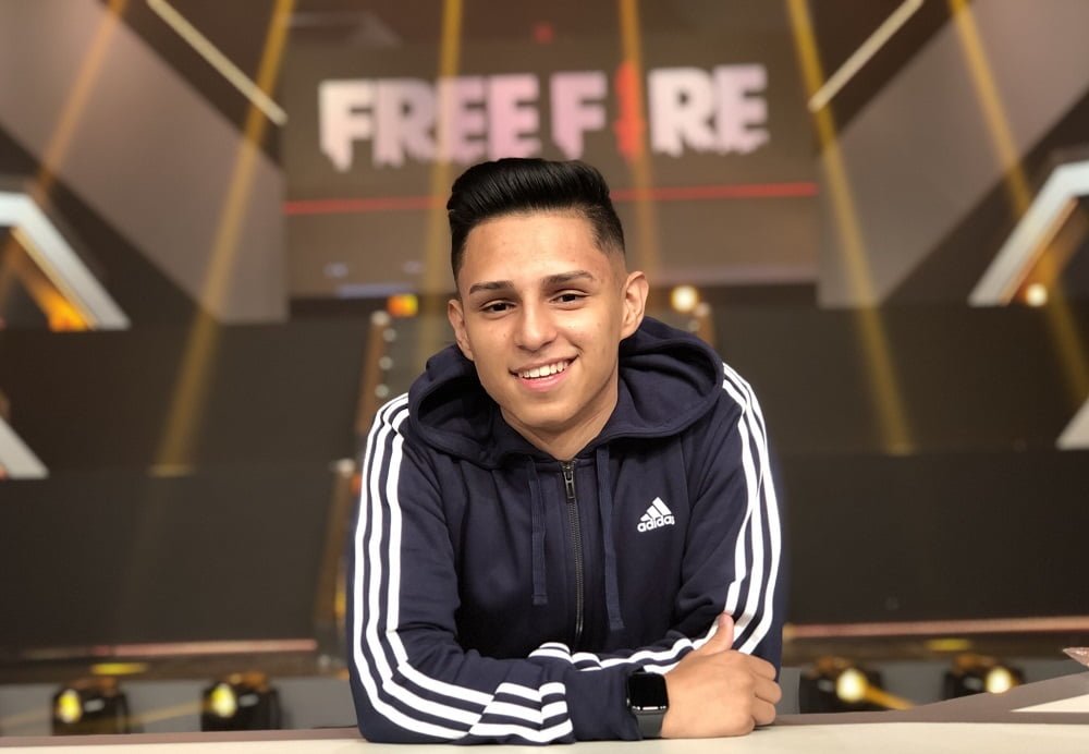 Mais Esports on X: #FreeFire: O eleito melhor jogador do Mundial de Free  Fire de 2019, Nobru, tratou de fazer o anúncio do mais novo atacante da  equipe no perfil oficial do @