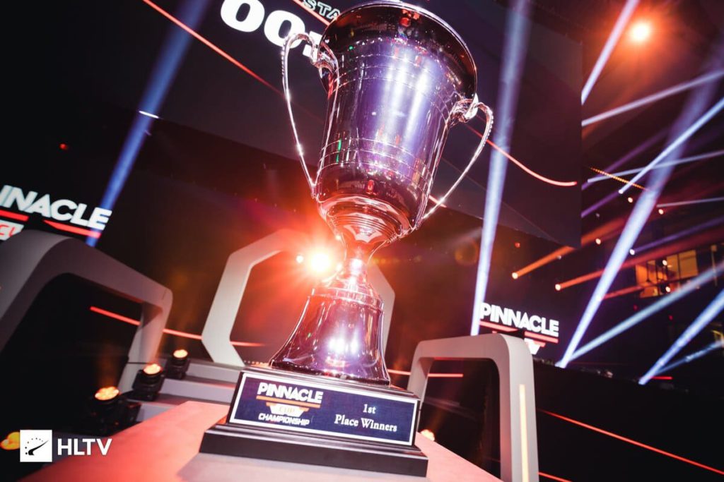 Pinnacle Cup Astralis e Heroic disputam título da competição Mais
