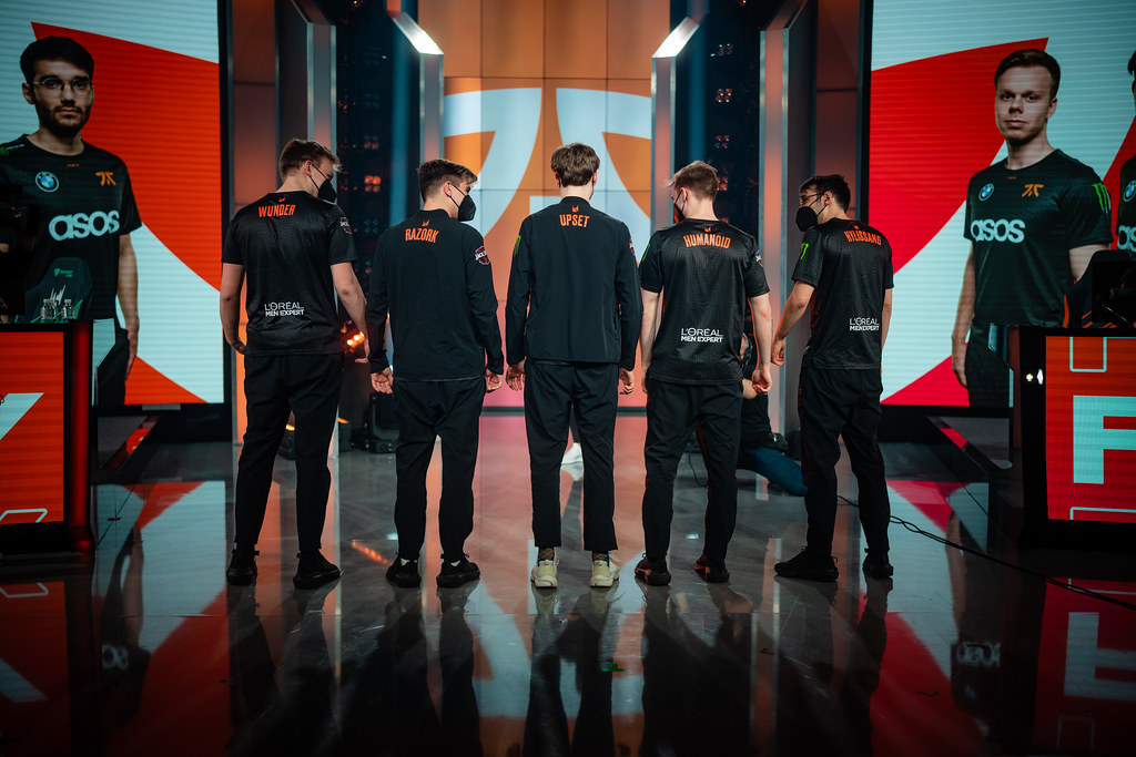 Worlds 2022: jogadores da Fnatic testam positivo para Covid-19, lol