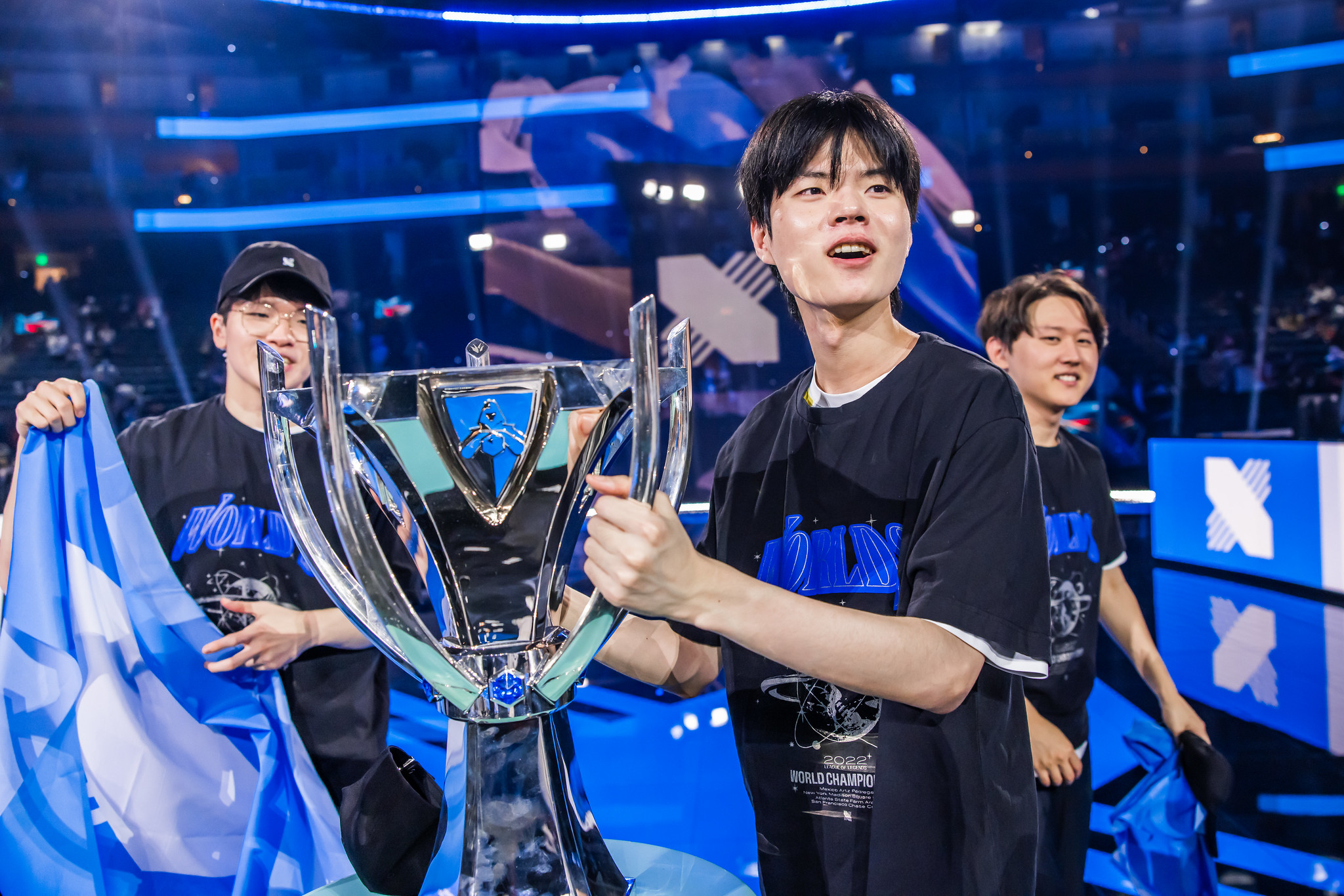 Final do Worlds 2022: Deft é campeão pela primeira vez, lol