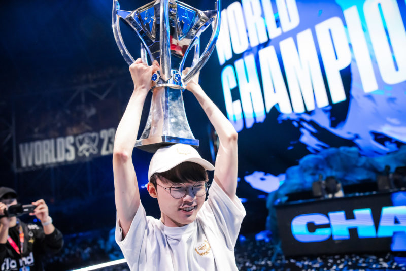 LoL: Faker conta o que ainda o motiva após dez anos de vitórias, lol